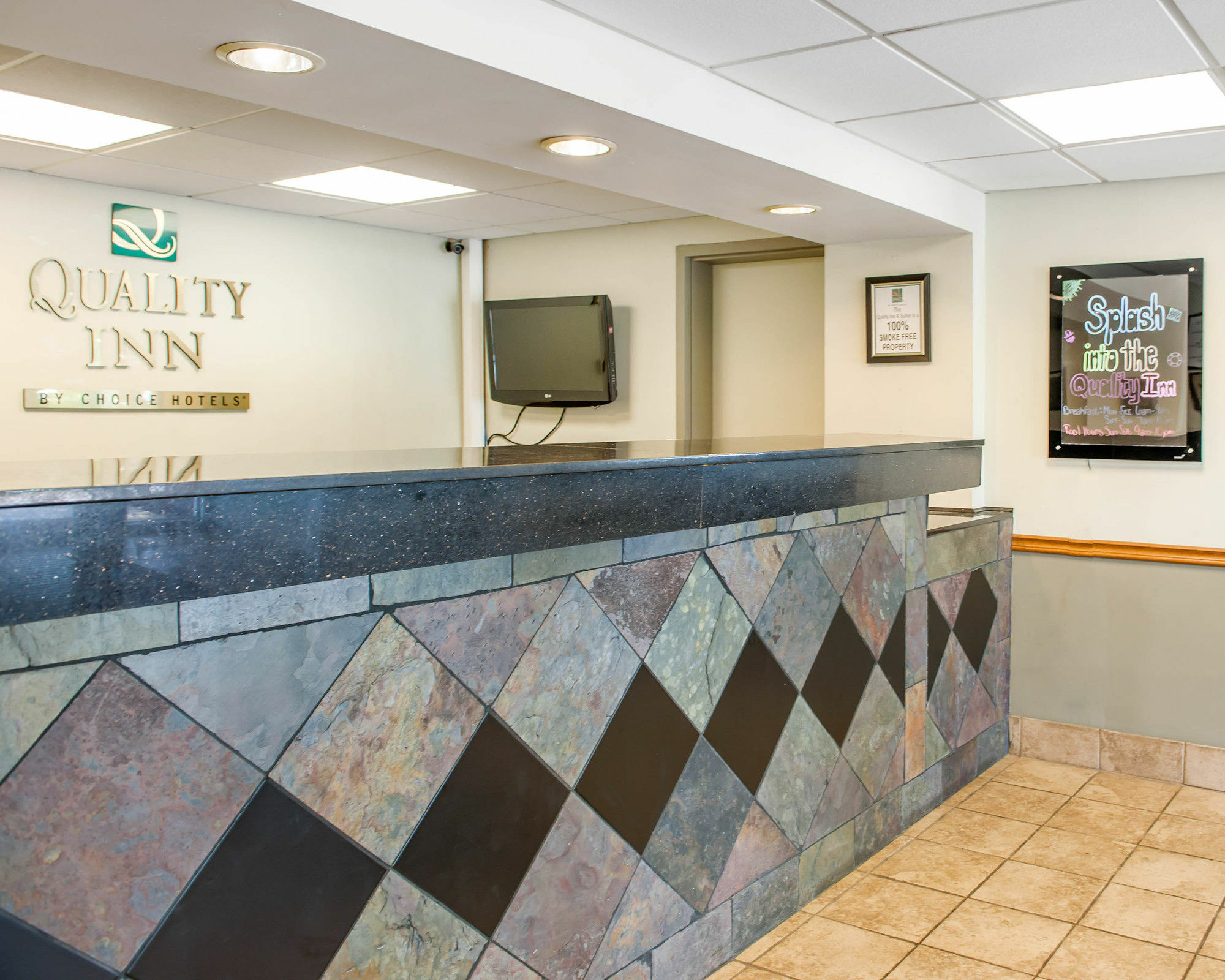 Quality Inn & Suites Lafayette I-65 Exterior foto